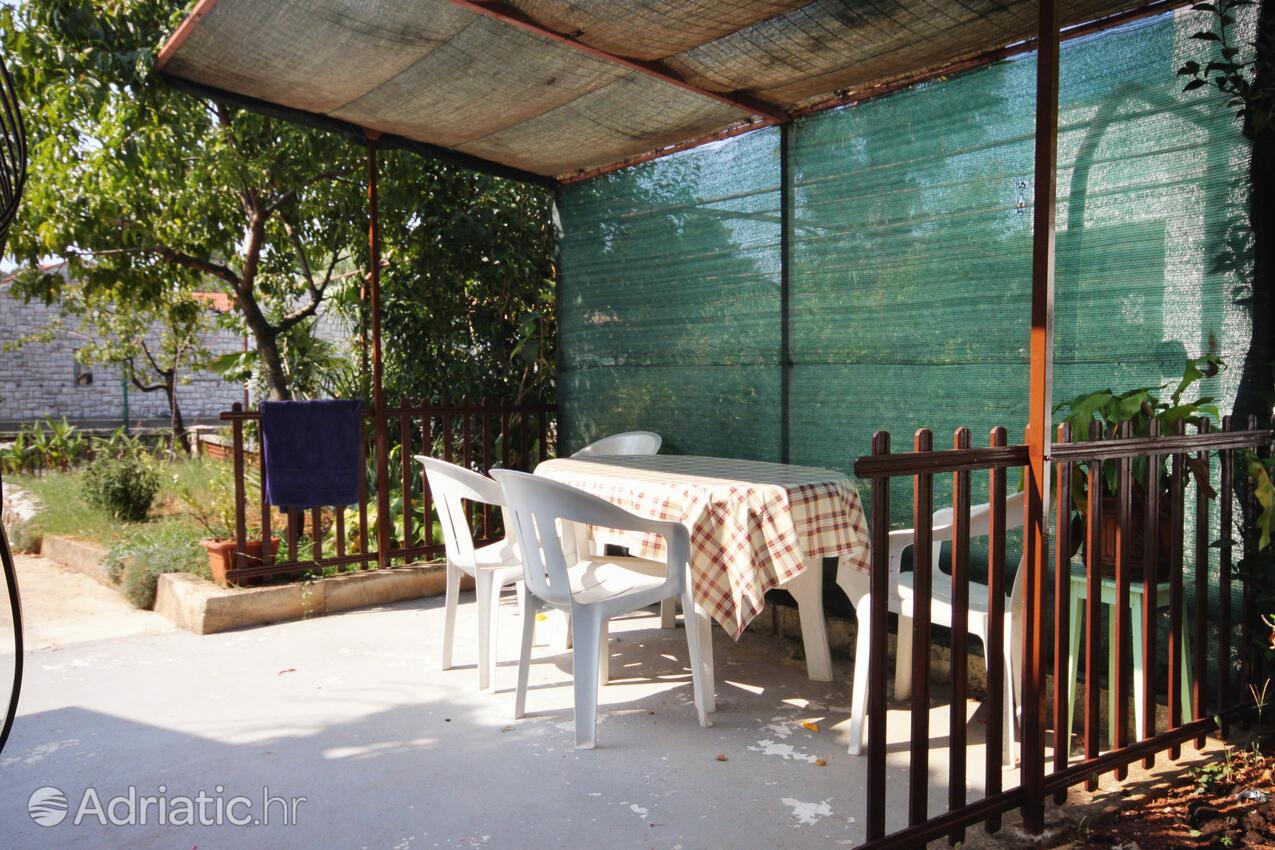 Apartments with parking space Umag - 6962