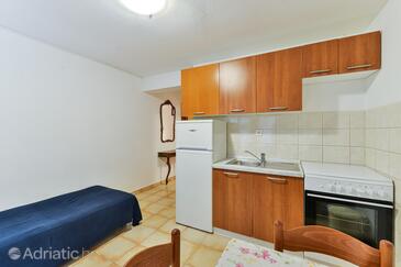 Apartmány pri mori Tkon, Pašman - 698