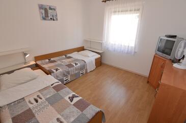 Apartamentos con piscina adecuados para familias con niños Porec - 6983