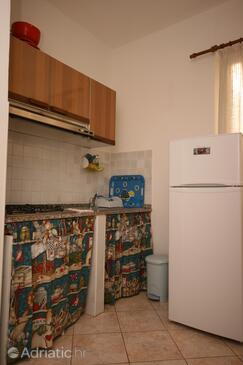 Апартаменты у моря Финтана - Funtana, Пореч - Poreč - 6988