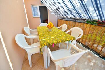 Apartmani s bazenom Valbandon, Fažana - 6990