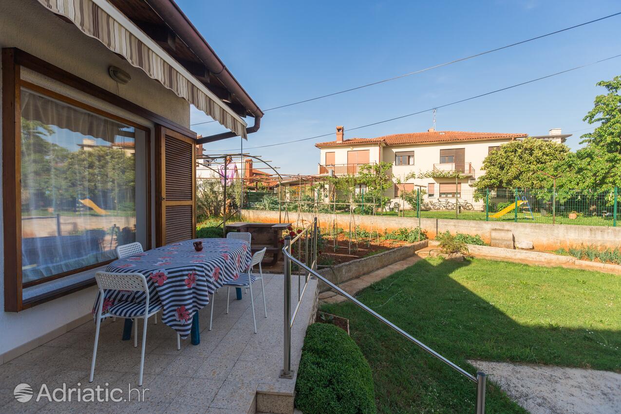 Ferienwohnungen mit Parkplatz Umag - 6992