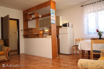 Apartmani s parkingom Valbandon, Fažana - 6993