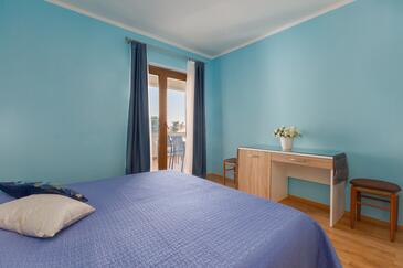 Apartment with terrace Poreč, Istria