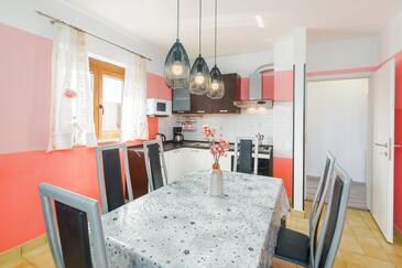 Apartment with terrace Poreč, Istria