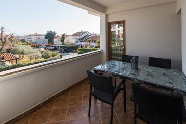 Apartment with terrace Poreč, Istria
