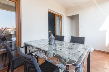 Apartment with terrace Poreč, Istria