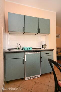 Apartamenty z parkingiem Porec - 7014