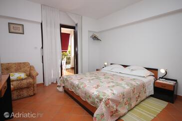Apartments with parking space Vrsar, Poreč - 7022