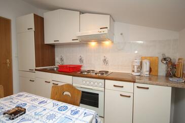 Apartments with parking space Novigrad - 7037