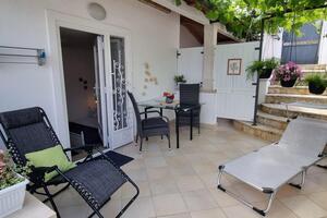 Studio Appartement Postira Studio Appartement Postira, Brac (AS-706-a)