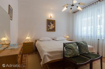 Apartments with parking space Umag - 7063