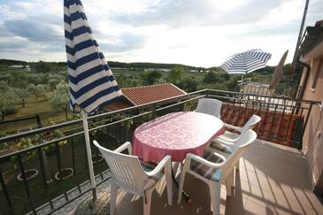 Apartments with terrace Vrsar, Istria