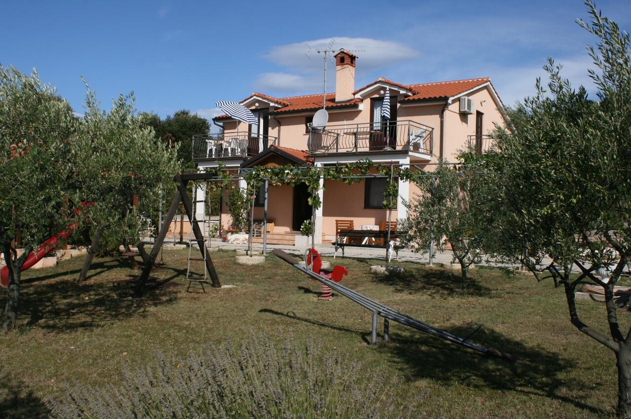 Apartments with terrace Vrsar, Istria