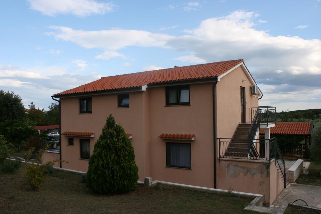 Apartments with terrace Vrsar, Istria