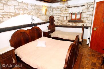 Family friendly house with a swimming pool Sveti Petar u Šumi, Central Istria - Središnja Istra - 7092