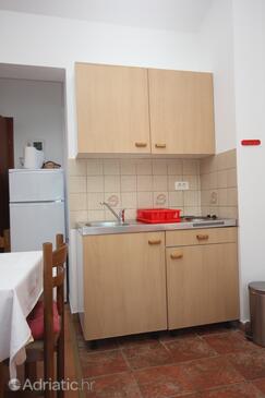 Apartments with parking space Rovinj - 7095