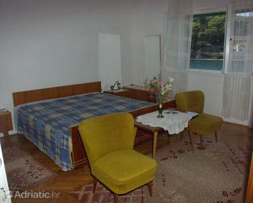 Apartments by the sea Povlja, Brač - 710