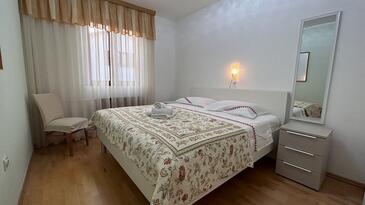Apartmanok parkolóhellyel Novigrad - 7108