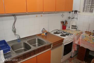 Apartments by the sea Povlja, Brač - 711
