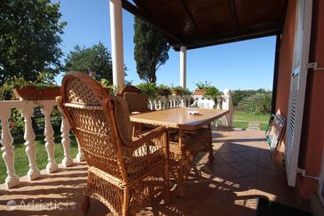 Lägenheter med parkering Valica, Umag - 7122