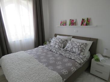 Apartments with terrace Vrsar, Istria