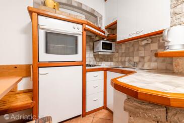 Apartments with WiFi Bašanija, Umag - 7148