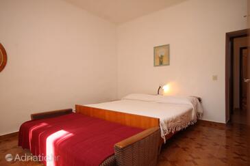 Appartamenti con parcheggio Basanija, Umago - Umag - 7149