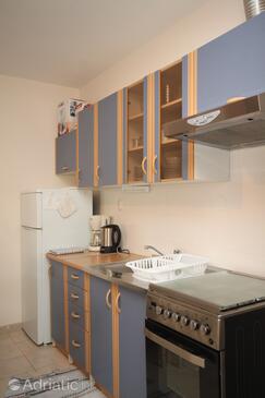 Apartments with parking space Rovinj - 7152