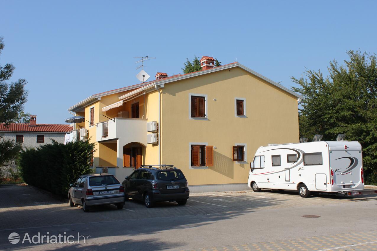Ferienwohnungen mit Parkplatz Duba, Umag - 7161