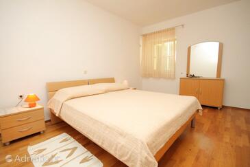Apartments with parking space Heraki, Central Istria - Središnja Istra - 7167