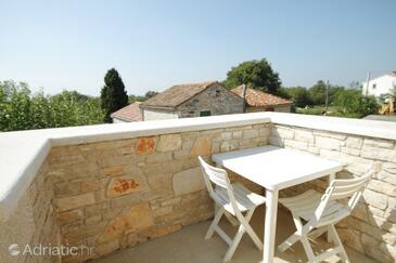 Apartments with parking space Heraki, Central Istria - Središnja Istra - 7167