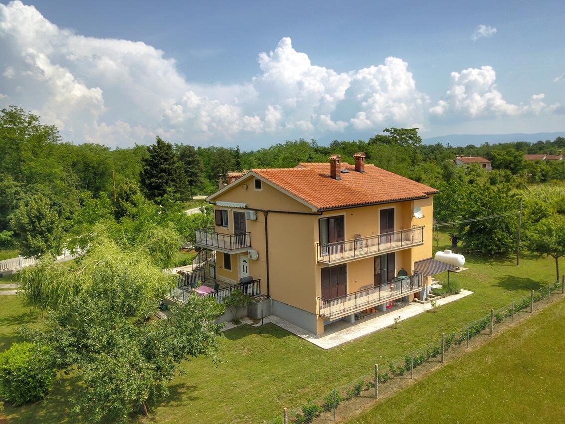 Apartmány s parkovištěm Šumber, Vnitrozemí Istrie - Središnja Istra - 7175