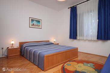 Apartmaji s parkingom Medulin - 7181