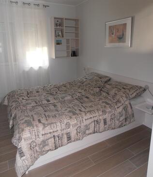 Apartments by the sea Umag - 7189