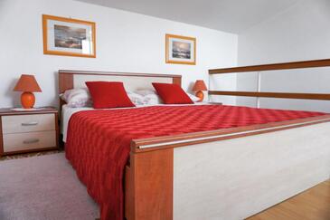 Ferienwohnungen mit Parkplatz Valbandon, Fazana - 7200