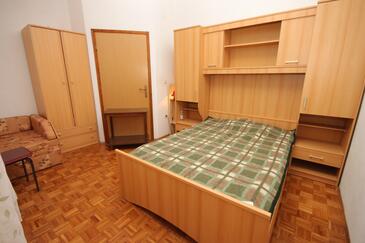 Egyszobás apartman Medulin (A-7208-c)