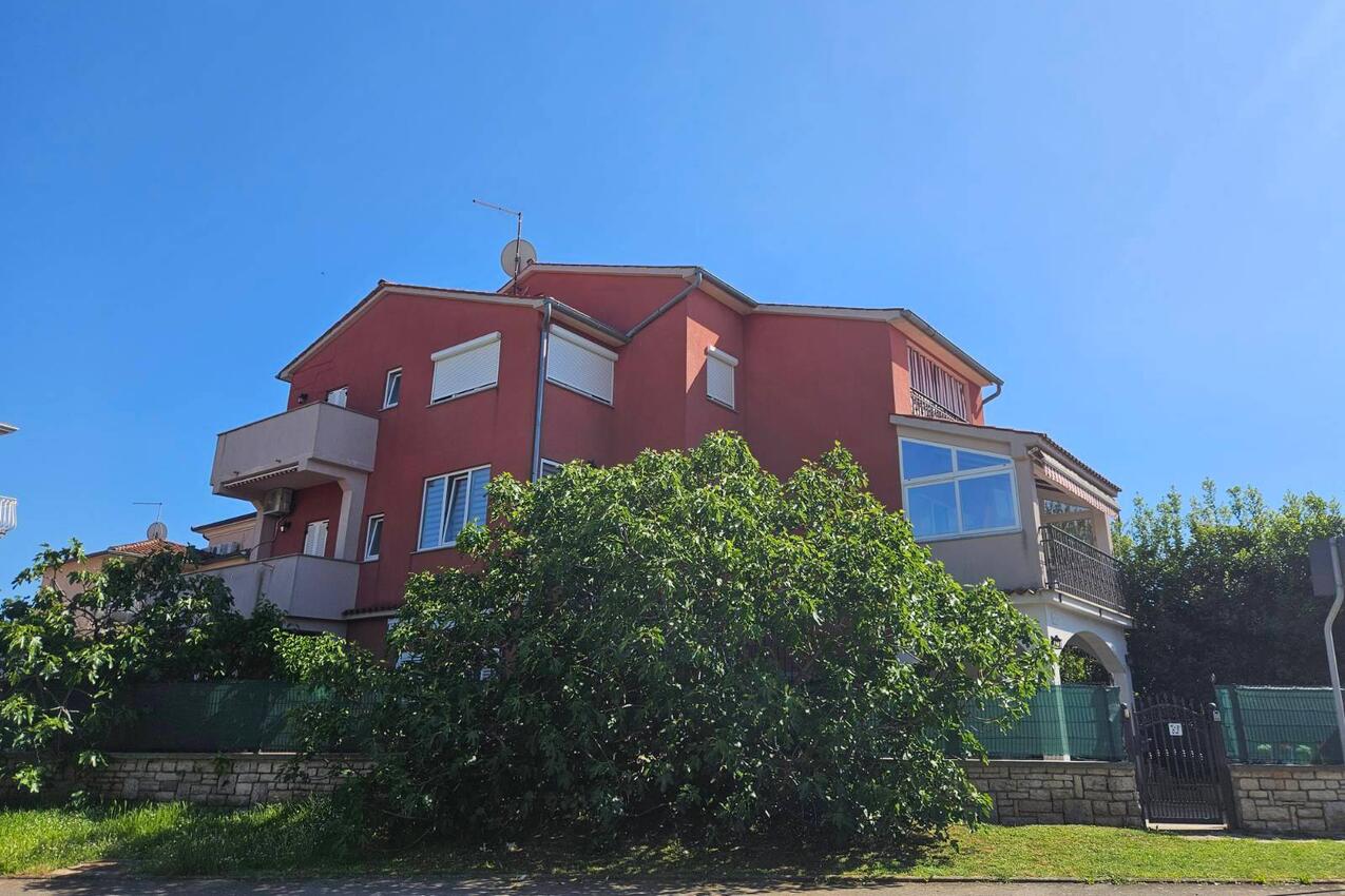 Apartments and rooms with WiFi Rovinj - 7216