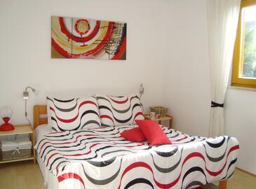 Apartmanok parkolóhellyel Valbandon, Fazana - 7227