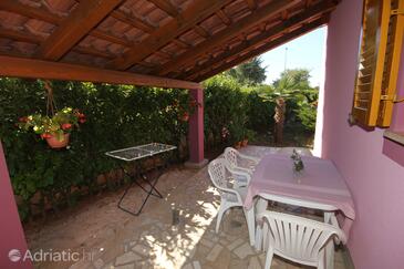 Apartmanok parkolóhellyel Valbandon, Fazana - 7227