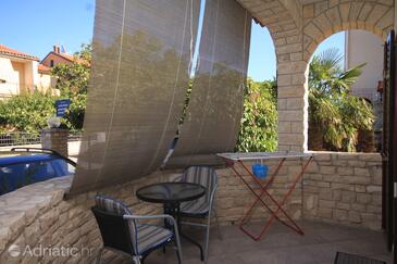 Apartments with parking space Fažana - 7234