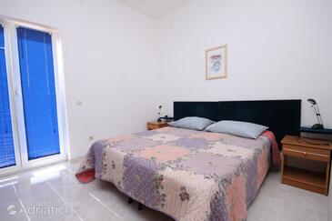 Leiligheter med parkering Liznjan, Medulin - 7240