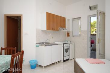 Leiligheter med parkering Liznjan, Medulin - 7240