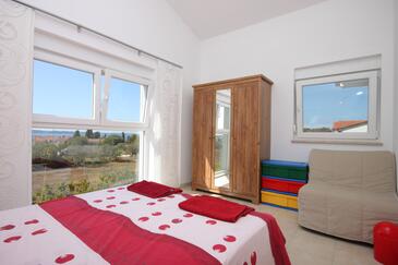 Two bedroom apartment Fažana (A-7252-a)