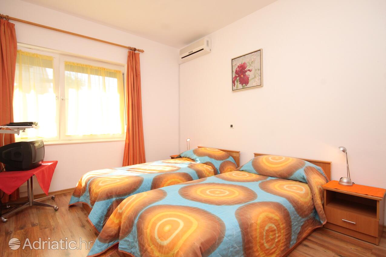 Appartamenti con piscina Valbandon, Fasana - Fažana - 7257