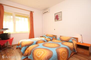 Apartmanok medencével Valbandon, Fazana - 7257