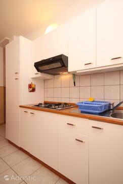 Apartmanok medencével Valbandon, Fazana - 7257