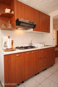 Apartmanok parkolóhellyel Valbandon, Fazana - 7268