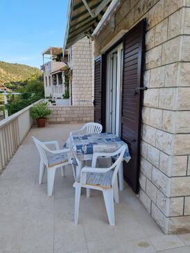 Appartamenti con parcheggio Postire - Postira, Brazza - Brač - 727