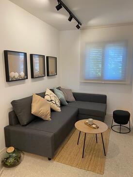 Apartments with parking space Medulin - 7295